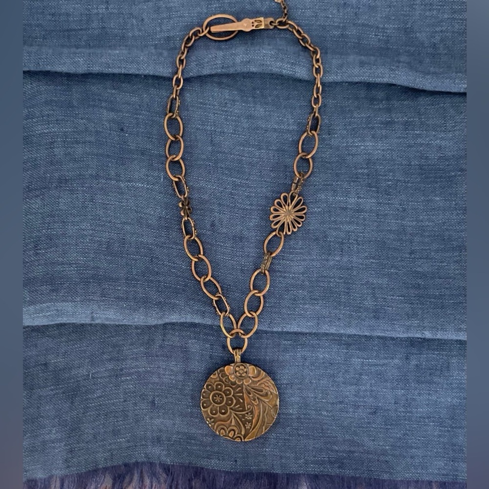 Lucky Brand Enamel Flower Pendant Necklace, Vintage - Picture 8 of 10
